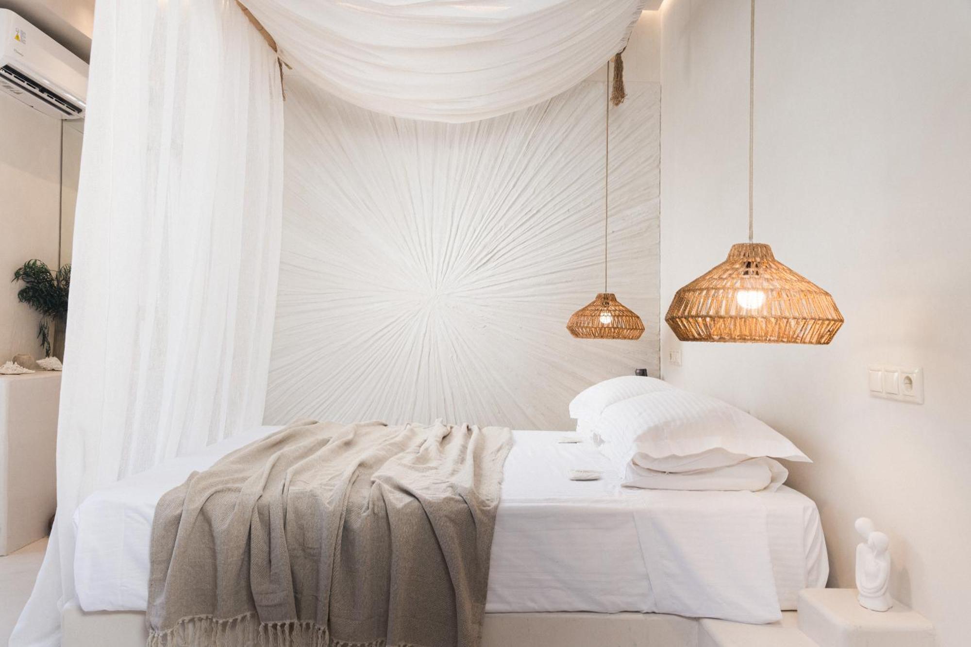 Gea Athenian Suites Exterior photo